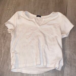 BRANDY MELVILLE TEE